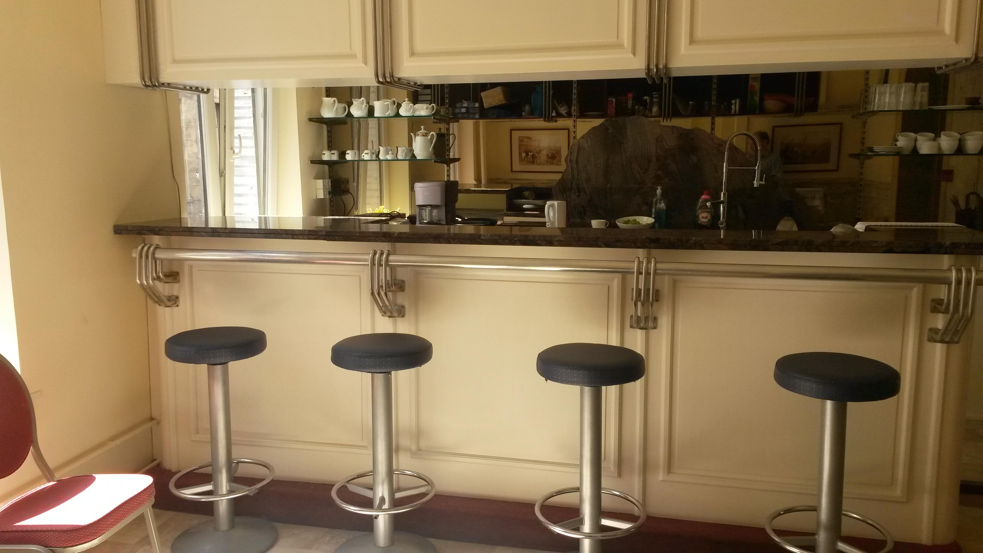 Hotel Queen Mary Bruksela Zewnętrze zdjęcie