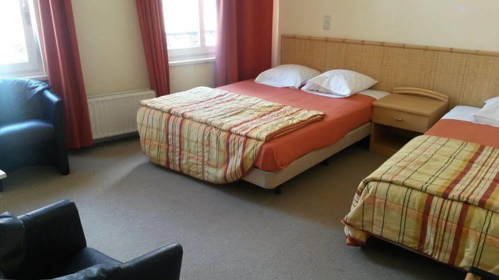 Hotel Queen Mary Bruksela Zewnętrze zdjęcie